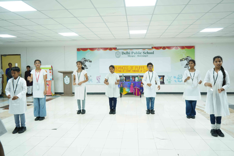 Grade 7A : Nuances of Puppetry-Strings of Story, Threads of Learning