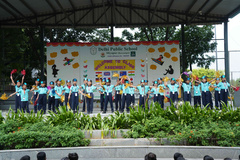 Grade 1B: Learning about different countries          