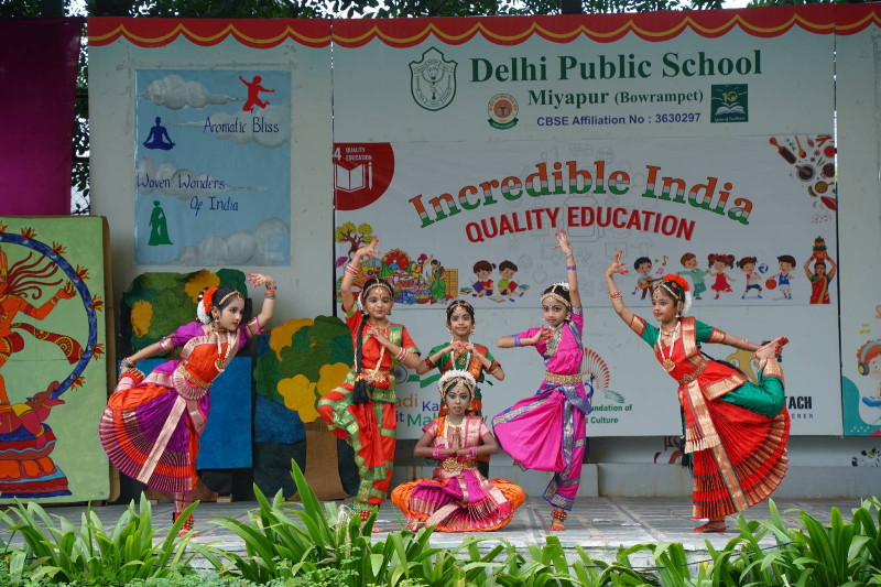 Grade 3C and 3D : Incredible India-Quality education