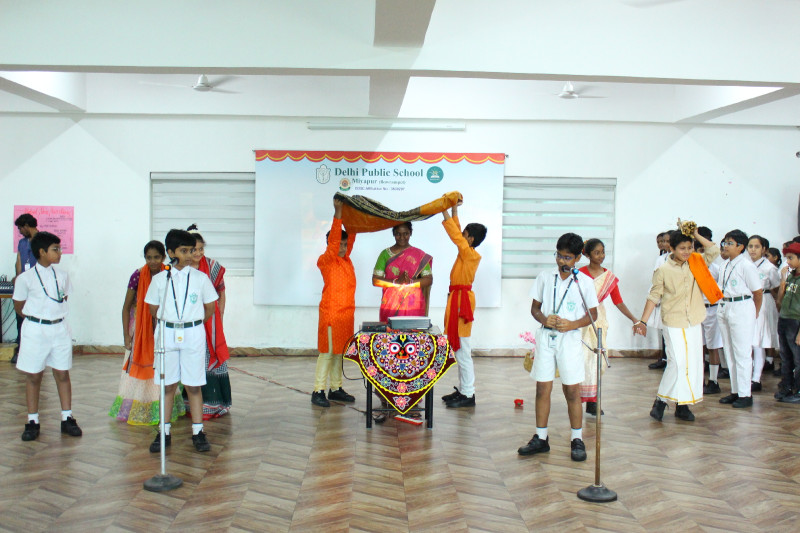 Grade 6i and 6J : The Living Wheel of Time- The Story of Konark